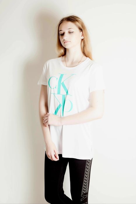 CALVIN KLEIN ОРИГІНАЛ. Нова жіноча футболка біла розмір L