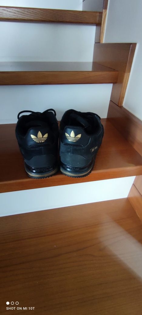 Buty Adidas ZX750