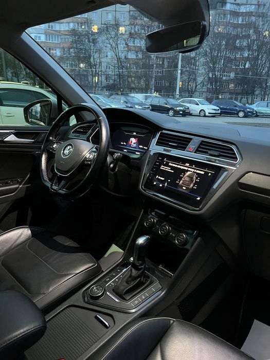 Volkswagen Tiguan 2,0 TDI Офіційний
