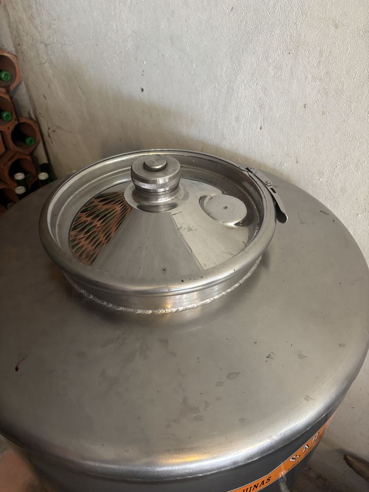 cuba de vinho 400L