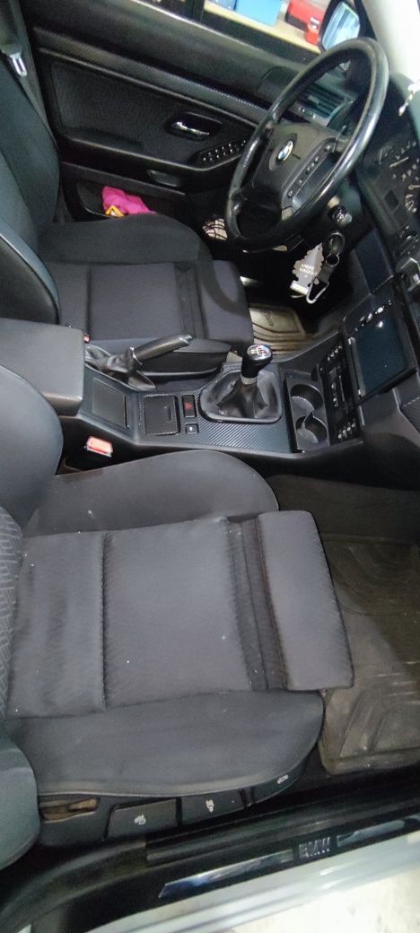 Vendo BMW e39 523i