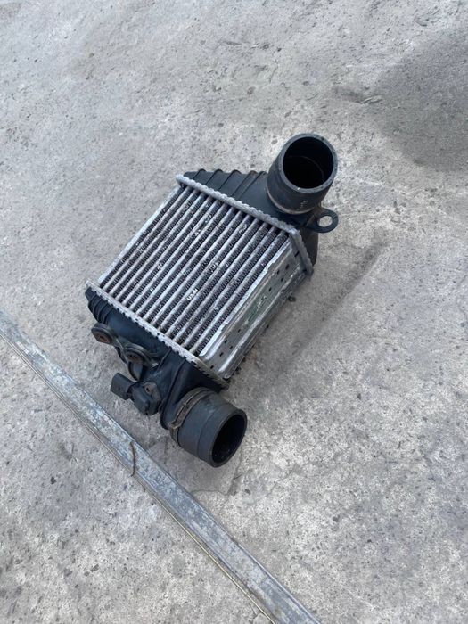 Інтеркулер фольцваген гольф 4-3. 1,9дизель