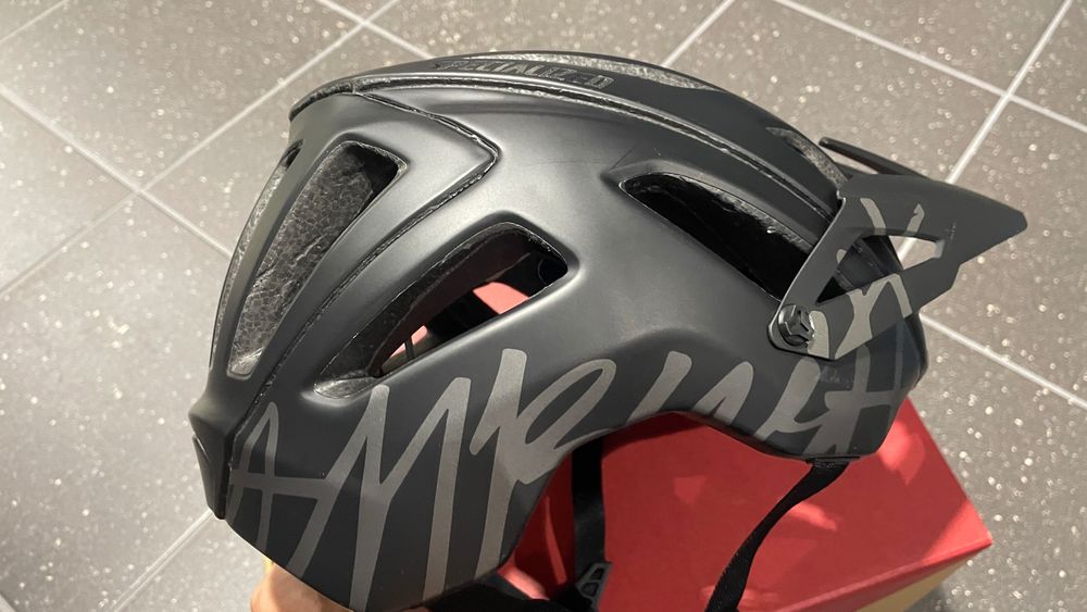 Kask rowerowy mtb Specialized Ambush L 59-63 enduro trail dh