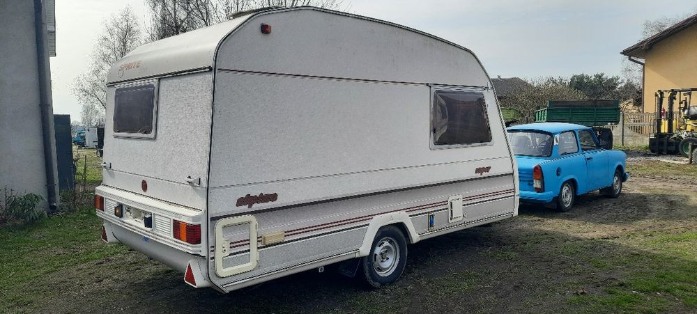 Przyczepa kempingowa na działkę altanka stacjonarna