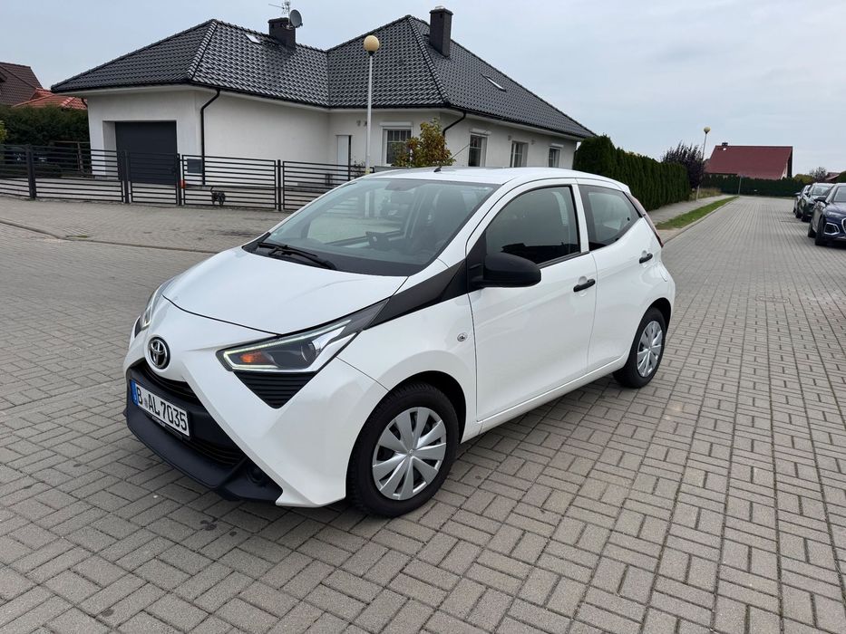 Toyota Aygo X Piękna 1.0 Benzyna Servis ASO Navi3d Fak Vat Gwarancja 12mc