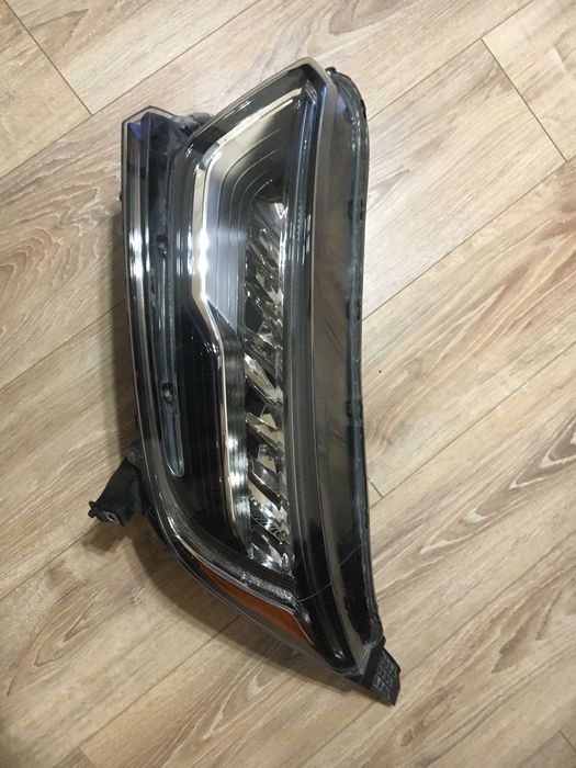 Фара левая правая Honda CRV 17-22 Full LED 33150-TLA-A41 33100-TLA-A41