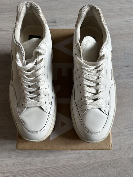 Шкіряні кеди бренду Veja , р.39