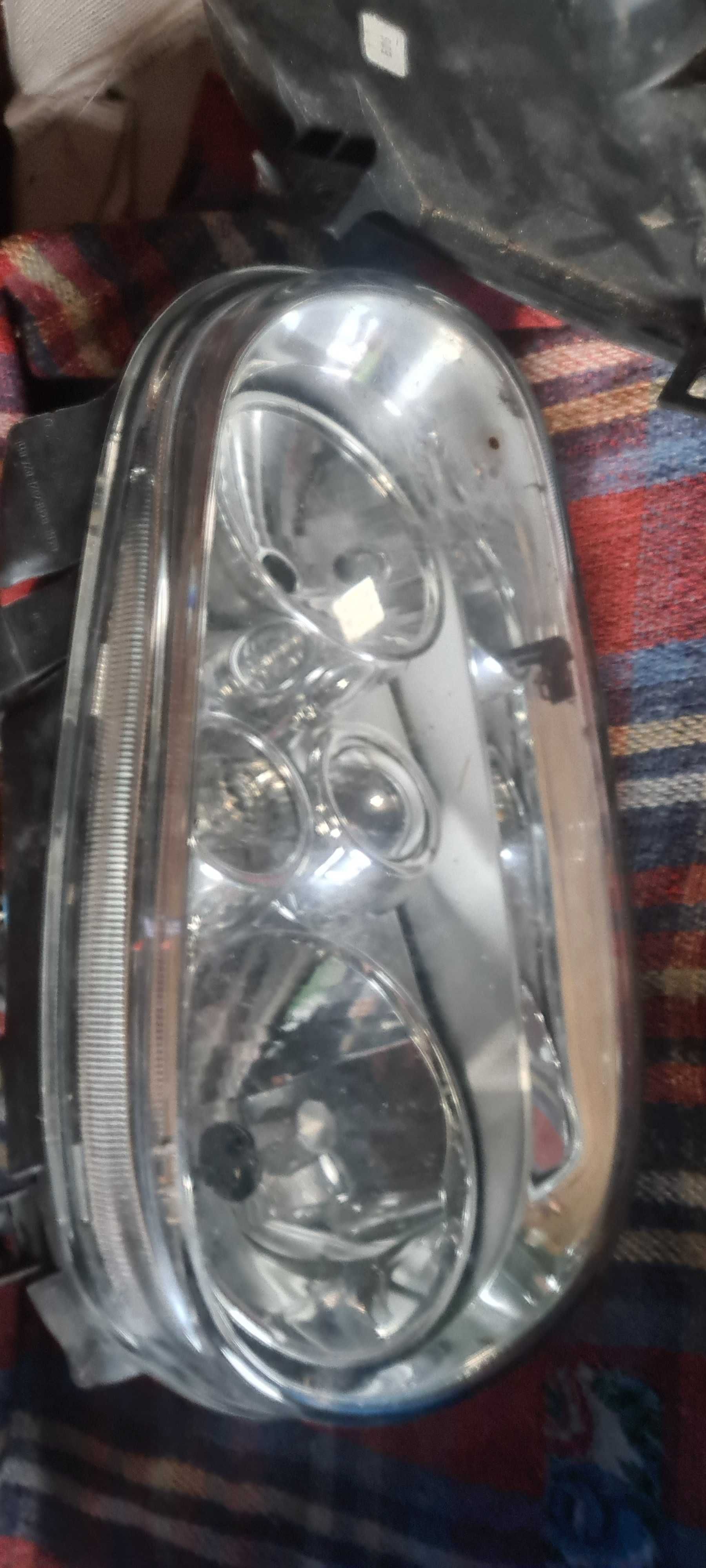 Oticas Golf 4 iv