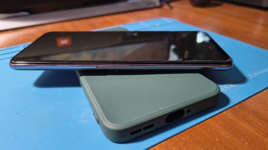 Телефон OnePlus Nord 2 5G 12/256