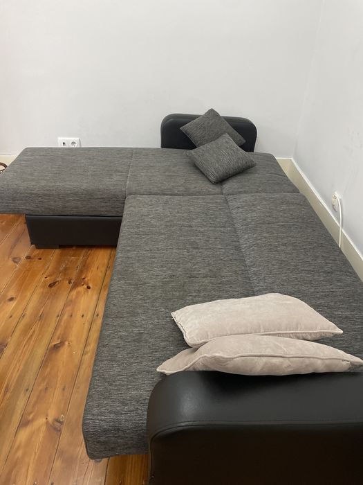 Sofa com sofa cama. Chaselong