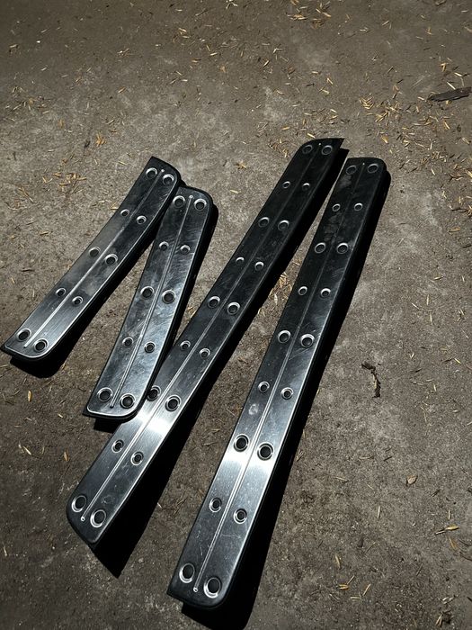 Lexus is200 nakladki progi Sport