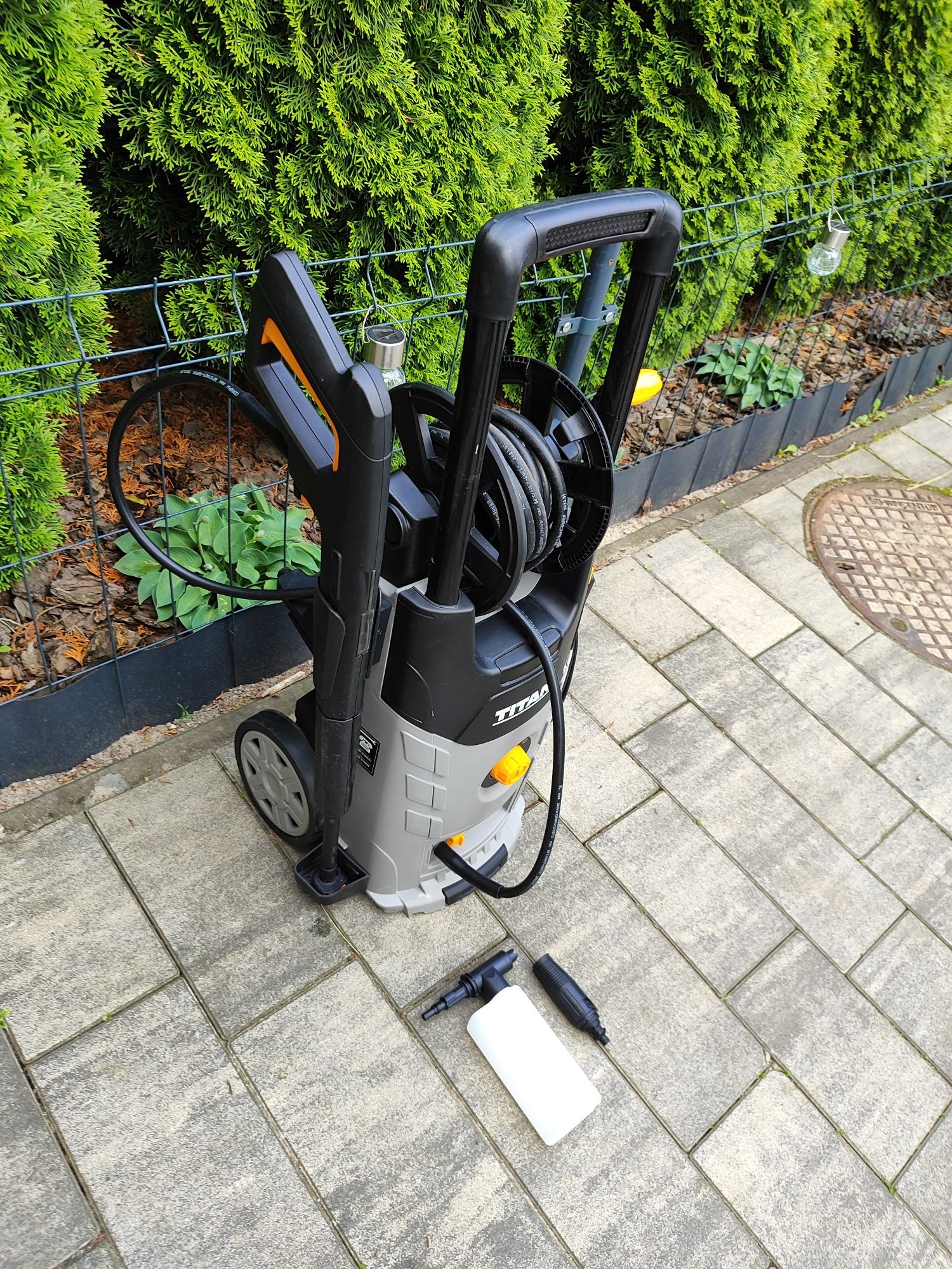 Myjka wysokociśnieniowa Titan 2200wat, 150bar, jak nowa