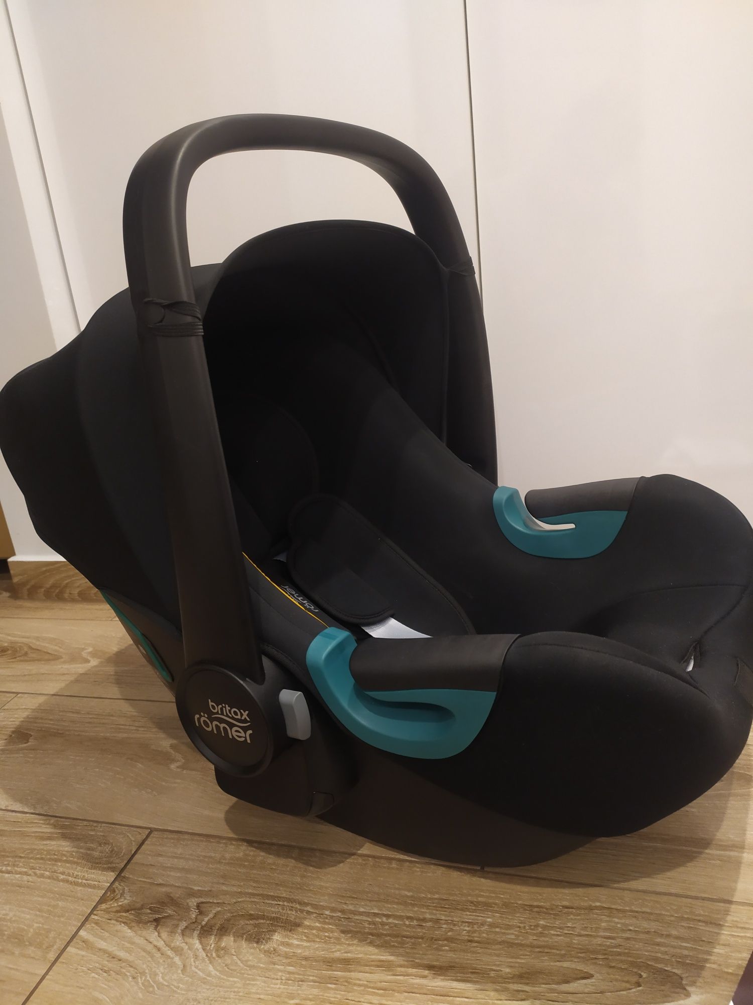 BRITAX BABY SAFE 3 i-Size fotelik 0-13kg