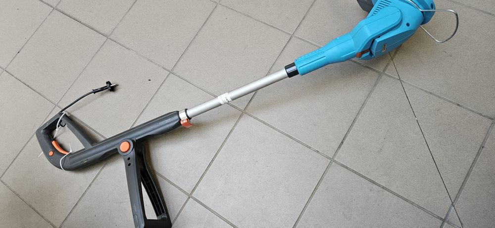 Podkarszarka elektryczna Gardena easy cut 400