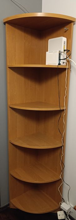 Półka okrągła 184 cm wysokości