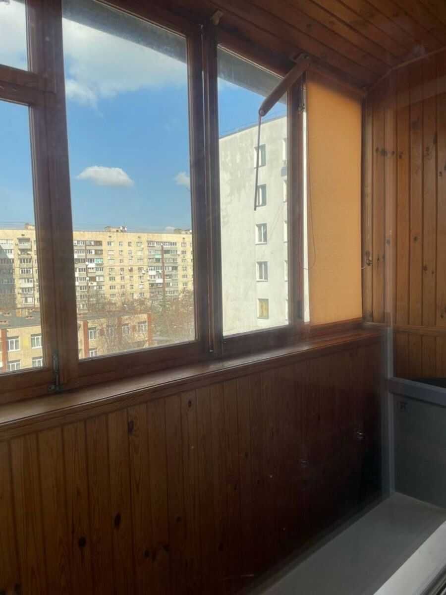 ПРОДАМ 3к квартира пр-т Романа Шухевича (Ватутіна), 26 Б.