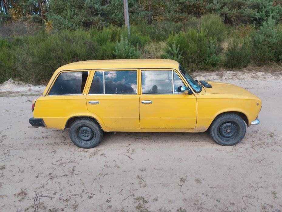 Жигулі ваз 2102 двойка
