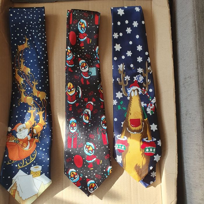 Zestaw krawatów świątecznych (k-10) OK