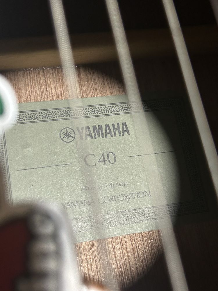 Viola yamaha c40