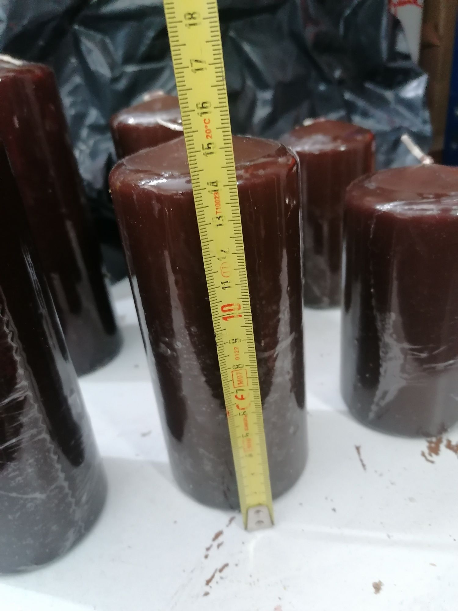 Velas novas para desocupar