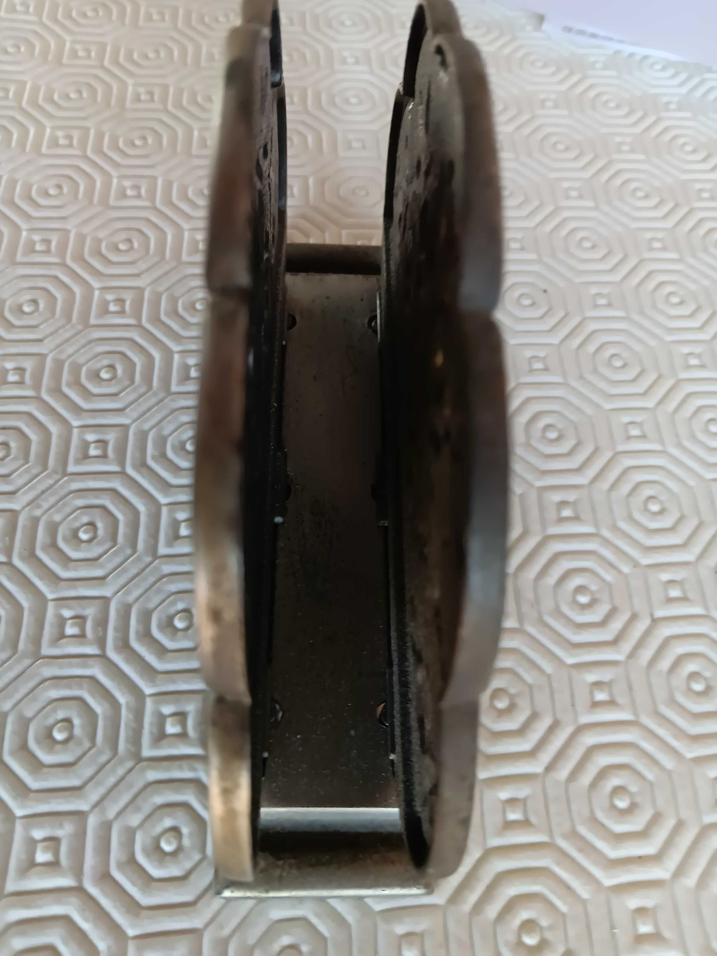 Conjunto em estanho J.Dores, caixa e porta cartas