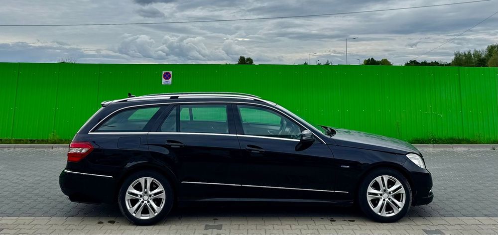 Mercedes-Benz E200 CDI • 2.2 Diesel • 136 KM • 2010 • Kombi / Zamiana