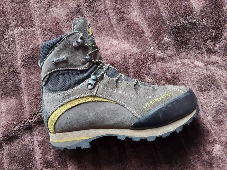 ботинки трекінгові la sportiva  на gore tex vibram оригінал