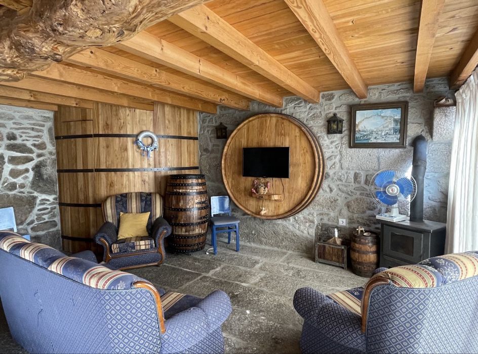 Casa rustica em ambiente natural