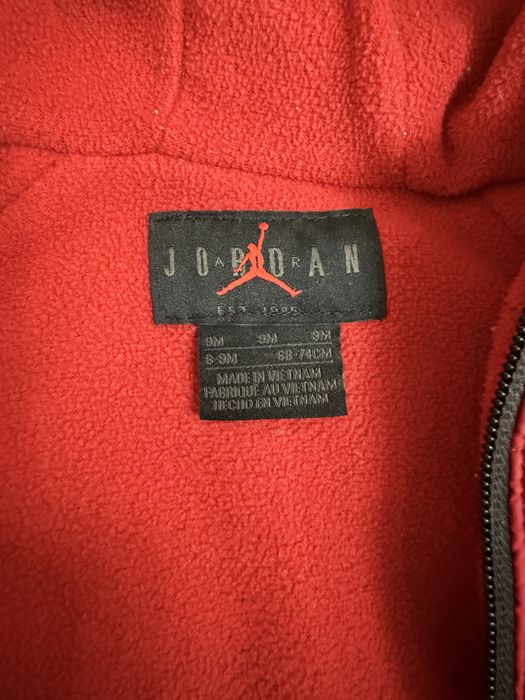 Комбінезон  jordan оригінальний 6-9 місяців 74 см