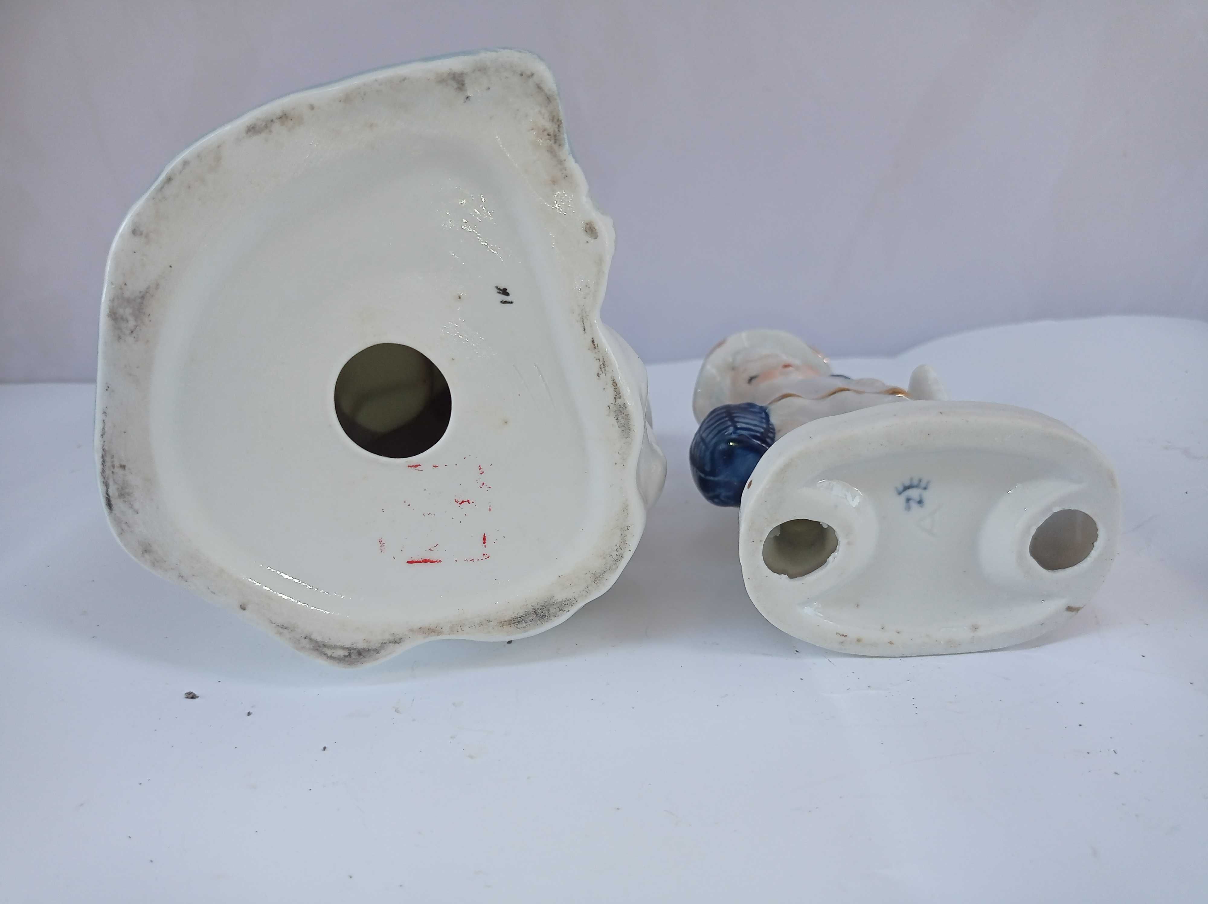 Piękne stare figurki - łabędzie - porcelana.