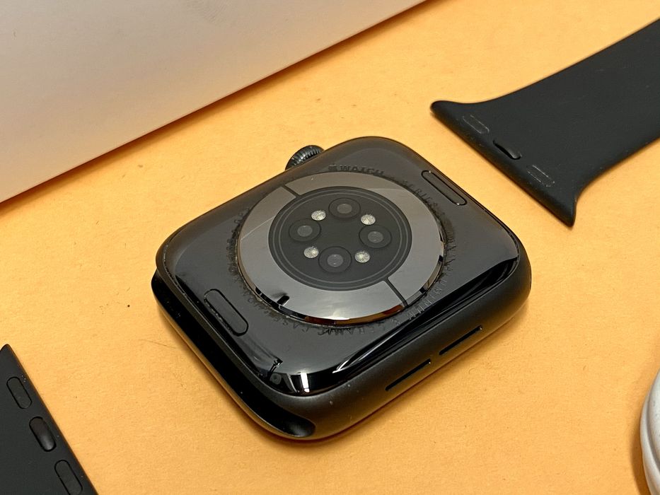 Apple Watch 6 44mm space gray GPS