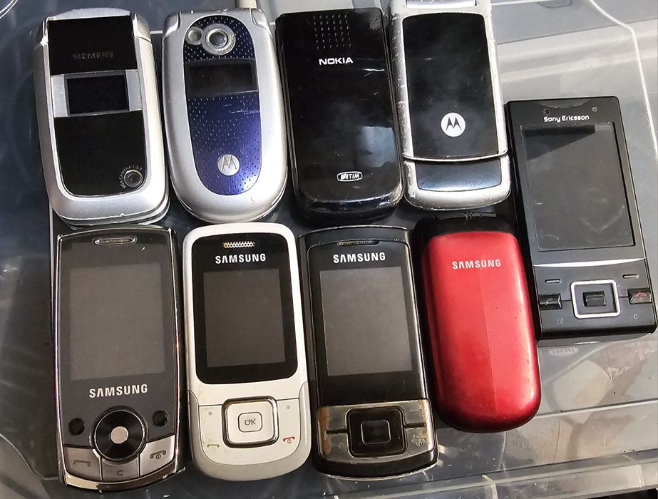 Мобільні nokia siemens motorola 9шт.