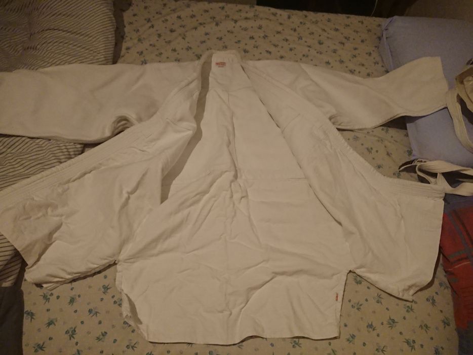 Fato kimono karate branco RUTRA tam 5 / 180 100% algodão