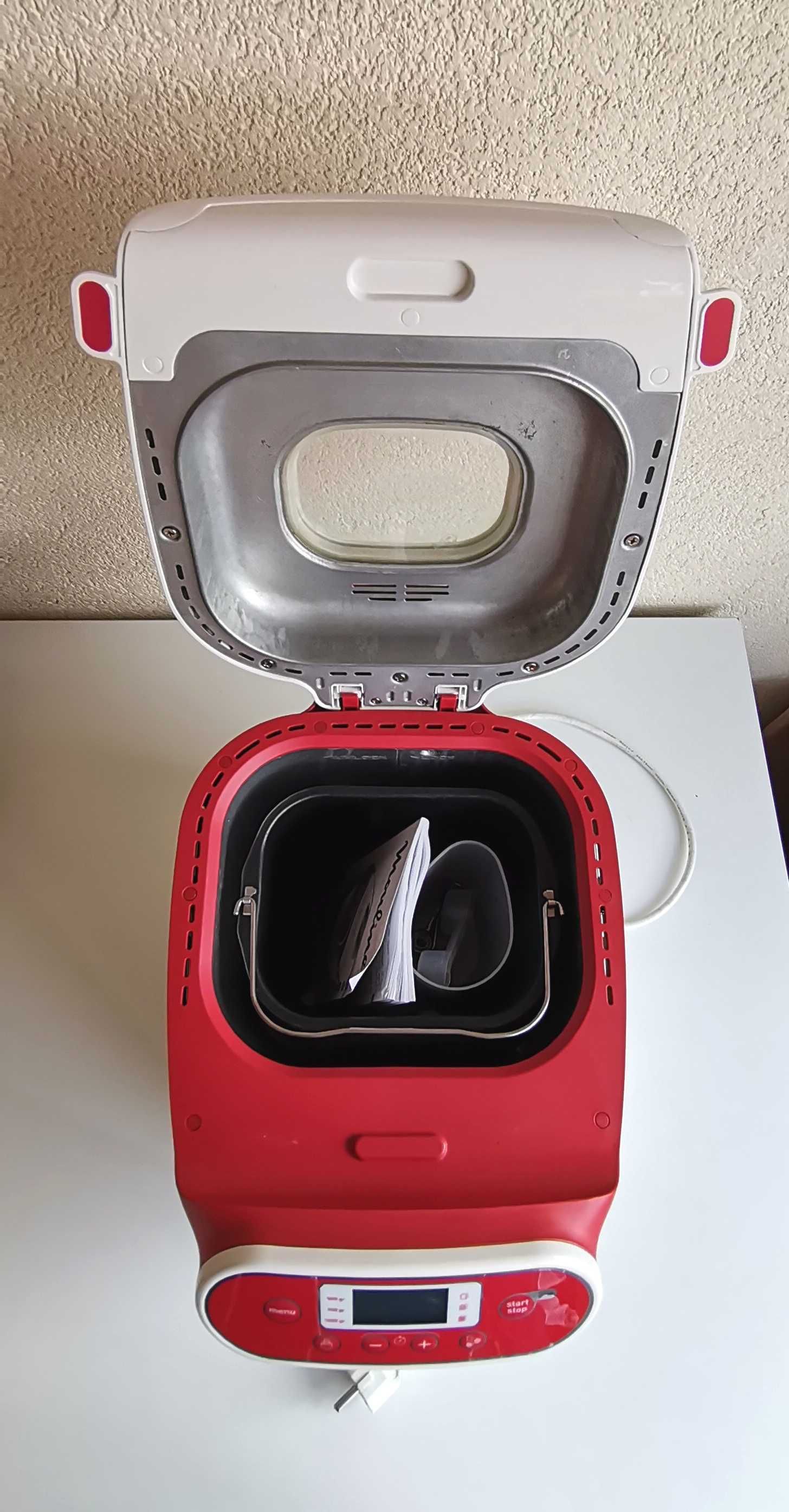 Máquina de fazer pão "Moulinex"