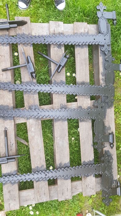 Zawiasy Kute do bramy