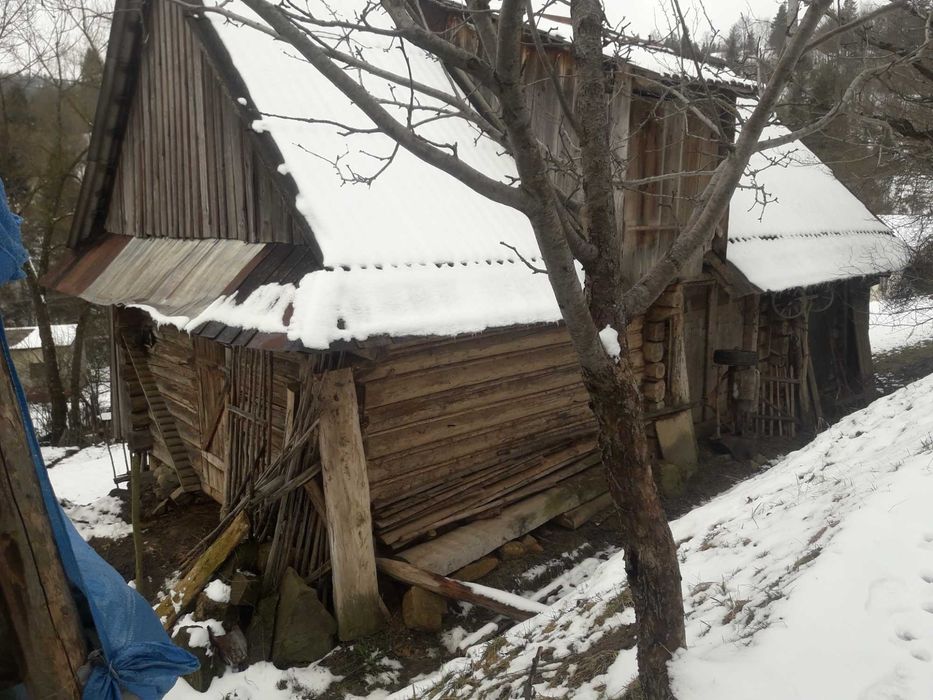 Продам будинок в мальовничому куточкуКарпат с.Лісковець Міжгірського р