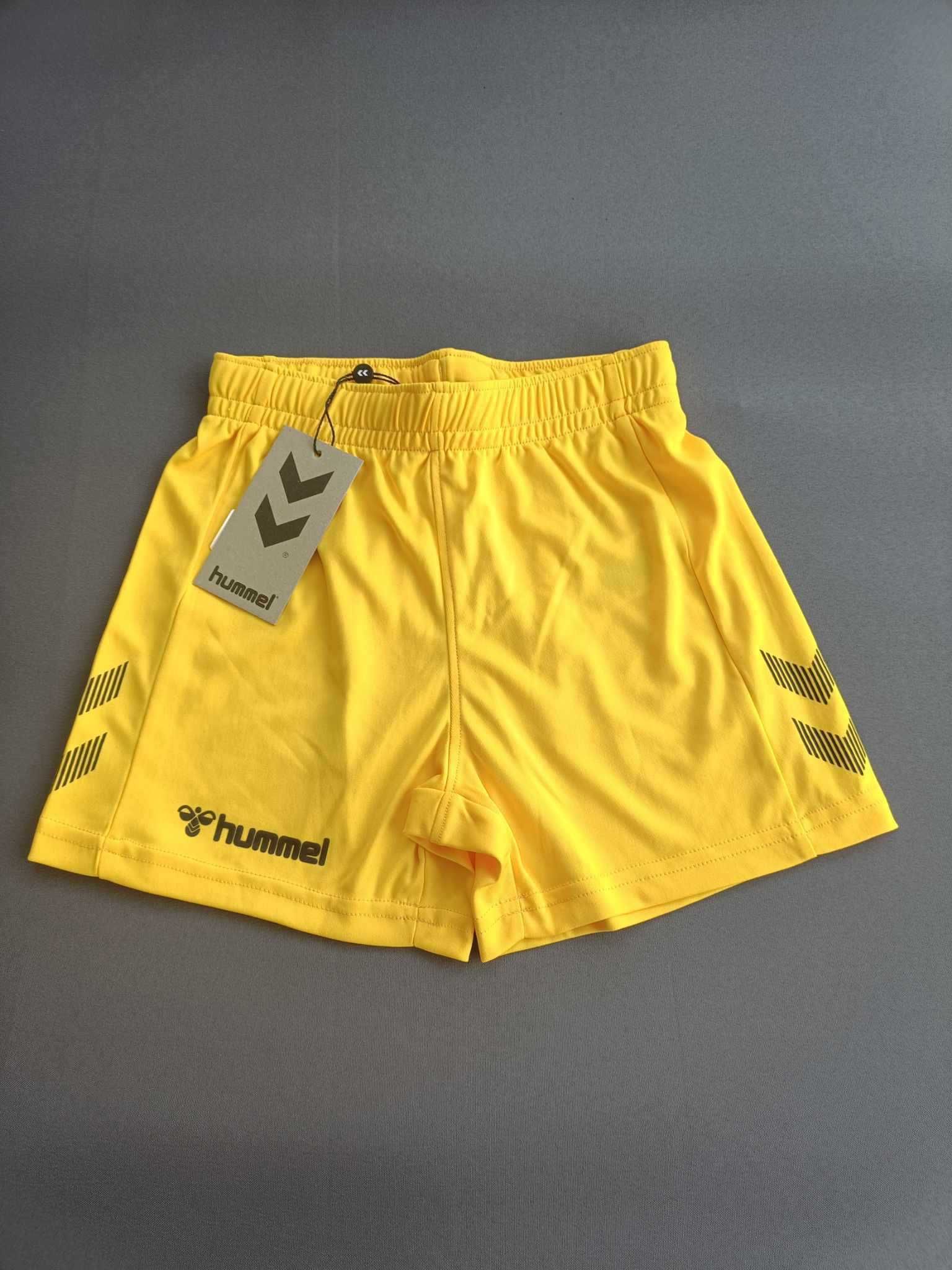 Nowe spodenki piłkarskie sportowe Hummel 140 treningowe