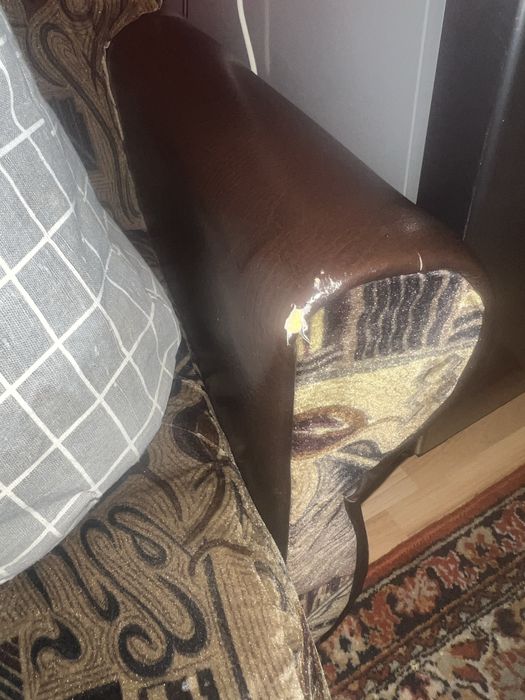 Крісла крісло у вітальню