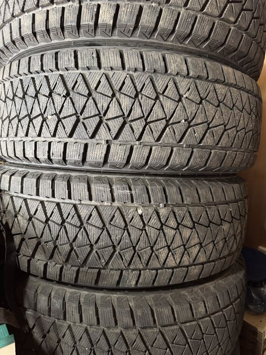 235/65r18 Бріджстоун блізак