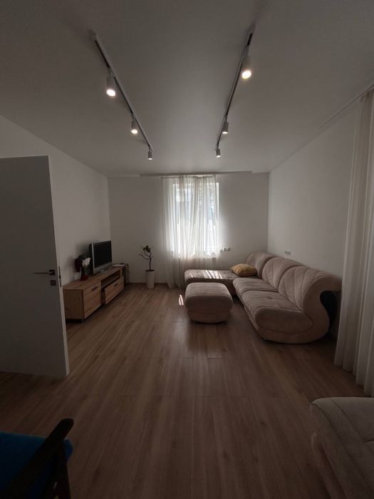 Продаж будинку вул. Чорновола