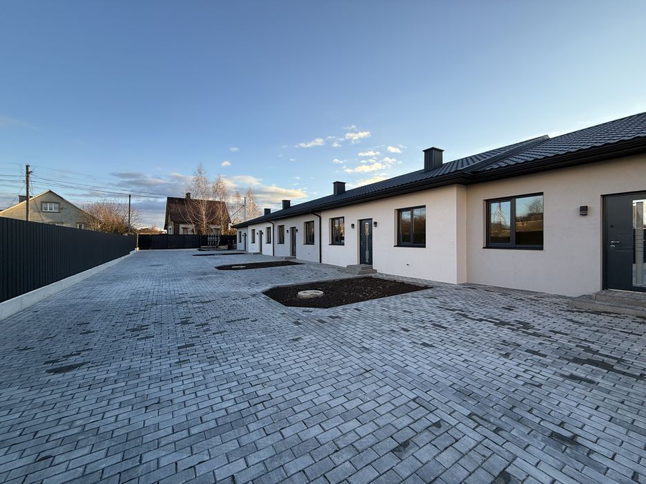 Продаж таунхауса з готовим ремонтом у с. Підгайці