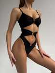 Купальник слитный Bel ange swimwear M в стиле christopher esber