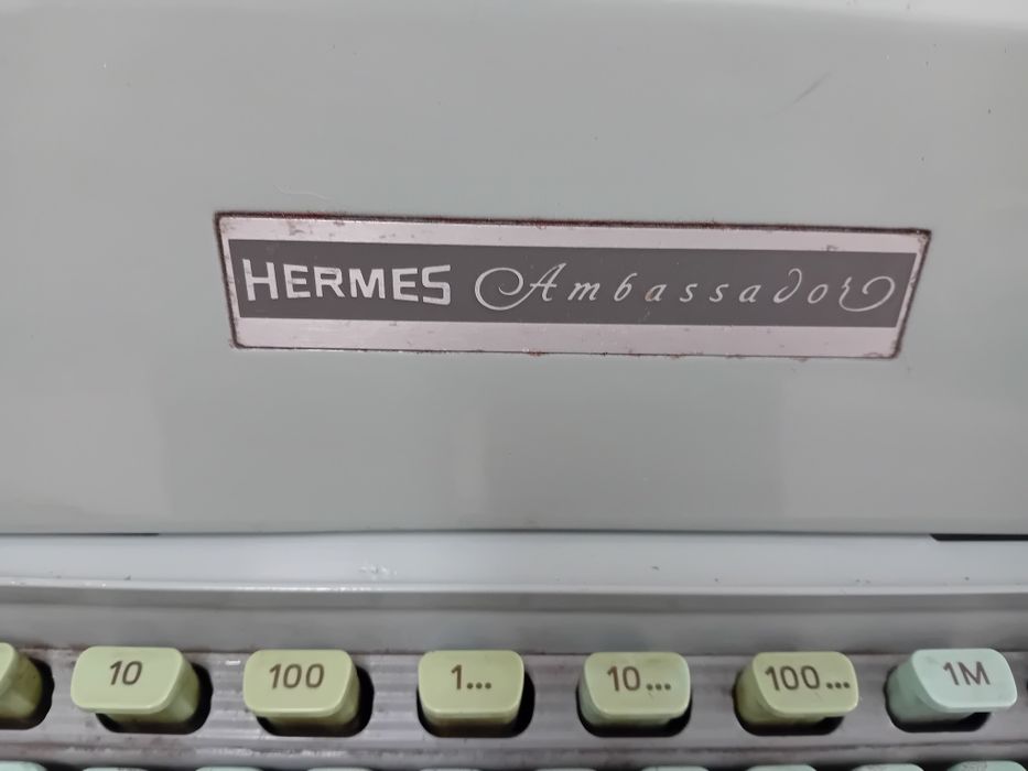 Máquina Escrever Hermes