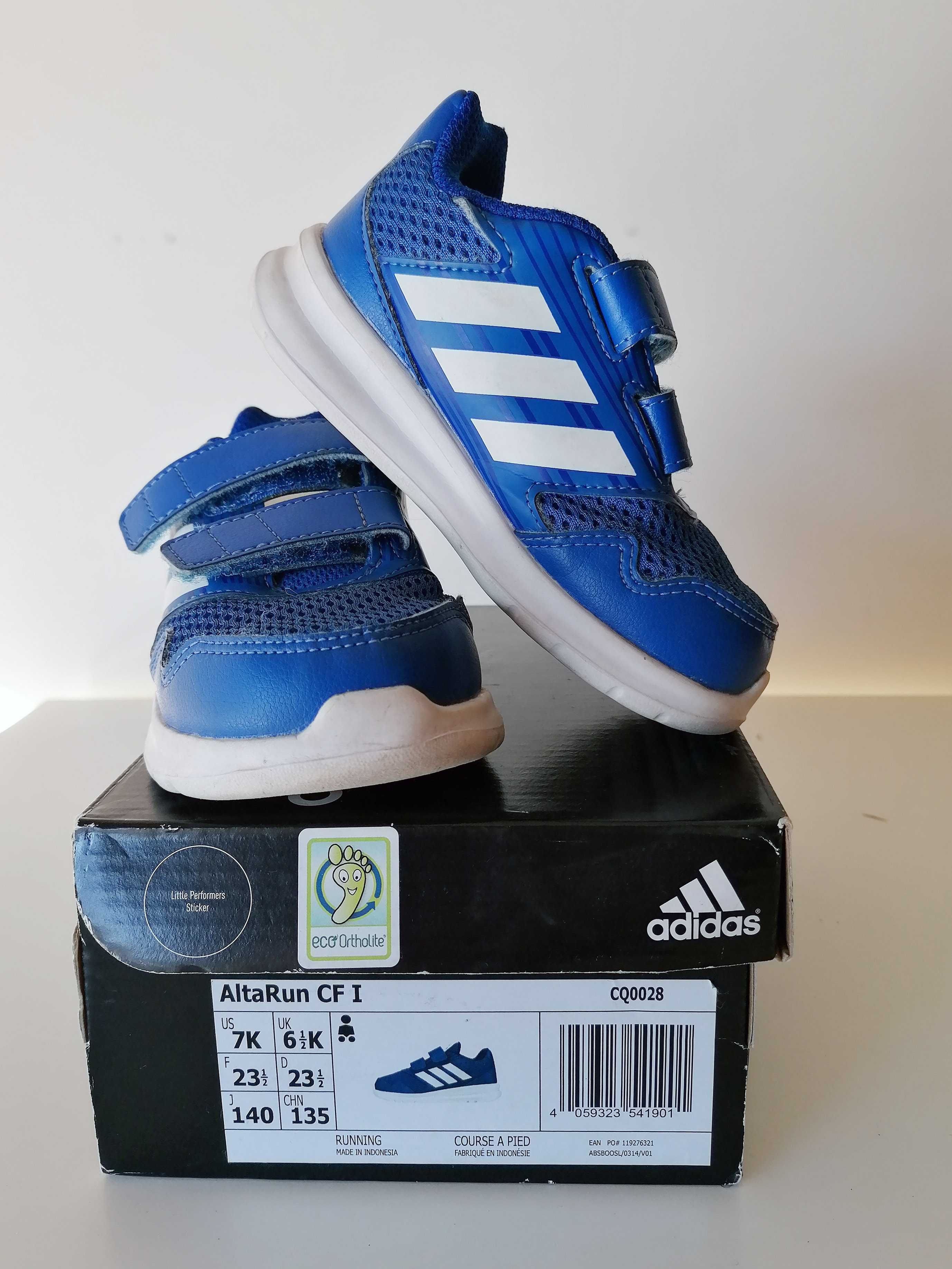 Sapatilhas Adidas azuis tamanho 23 e meio