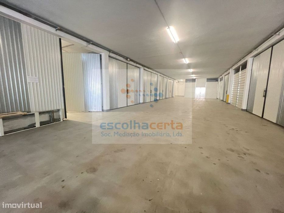 Armazéns / Storage Units