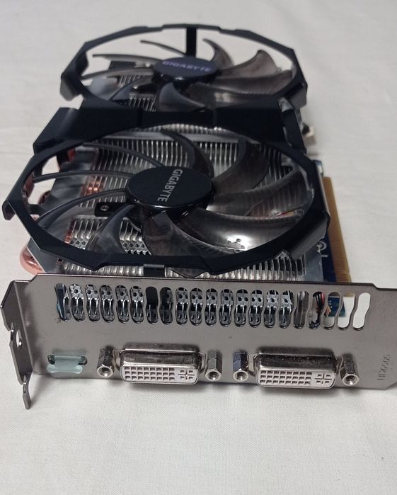 видеокарта Gigabyte GV-N56GSO-1GI (1GB, GDDR5, 256-bit)