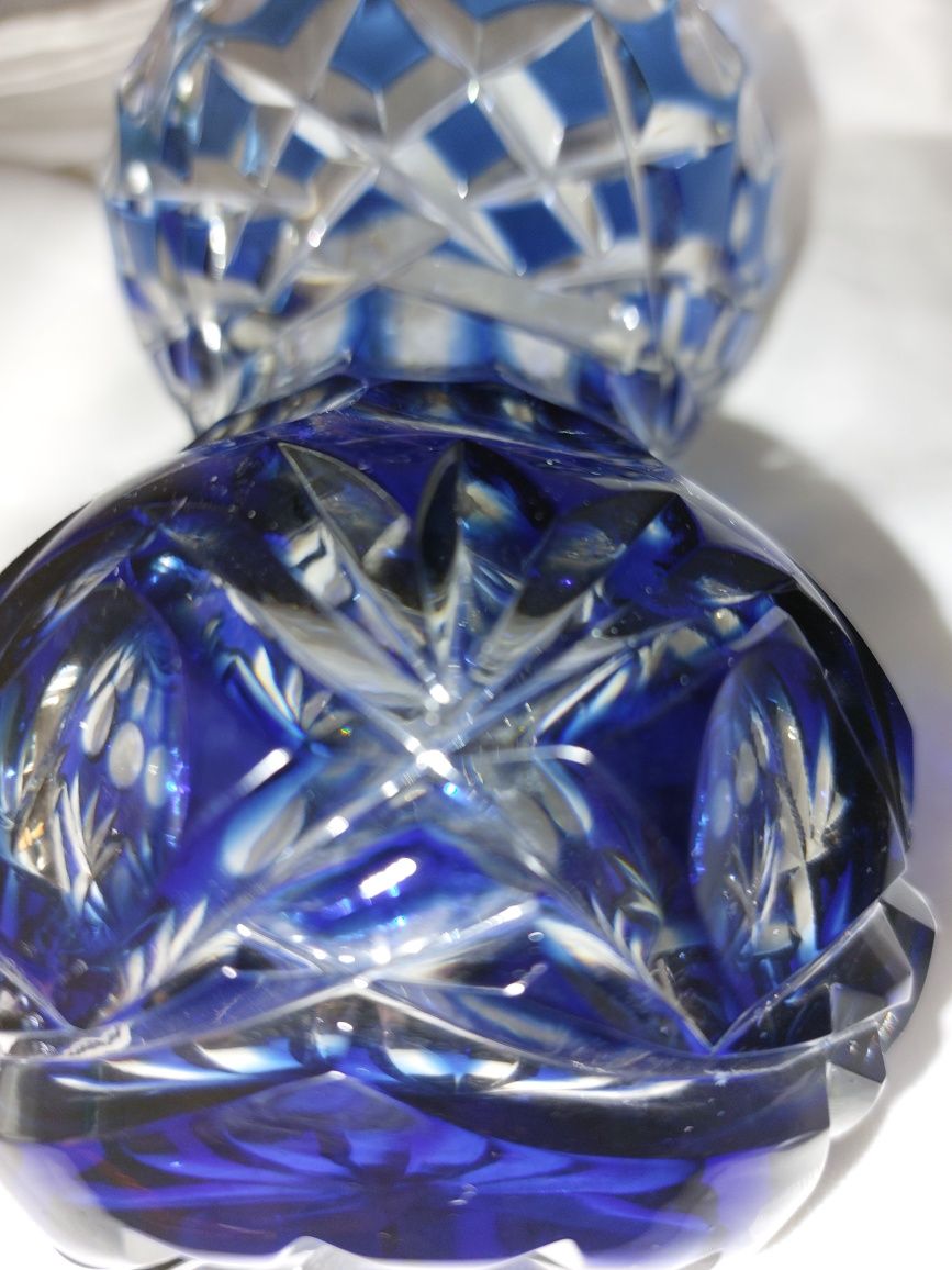 Kolekcja PRL stary wazon wazonik krysztal kobalt