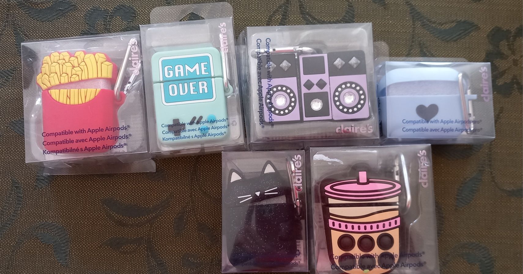 Capas iPhone e airpods