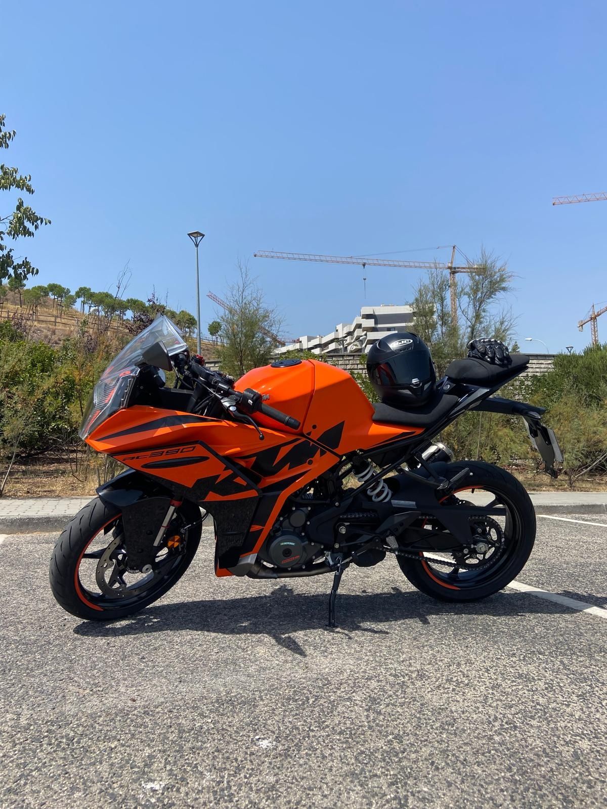 KTM RC 390 de 7/2022 com 1800 km