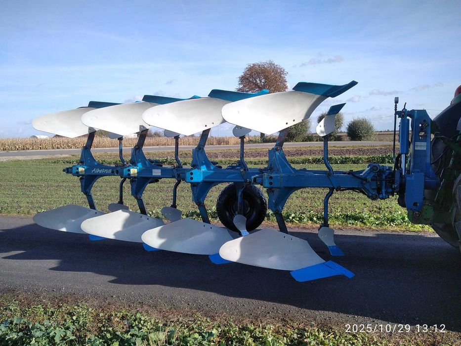 Pług obrotowy 4  skibowy rabewerk vario kvernelad lemken overum kuhn